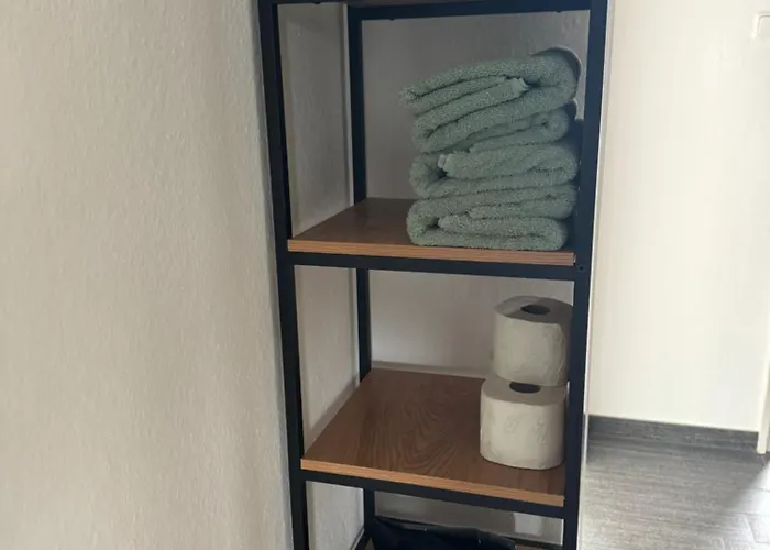 Haus Am Bahnhof דיסבורג