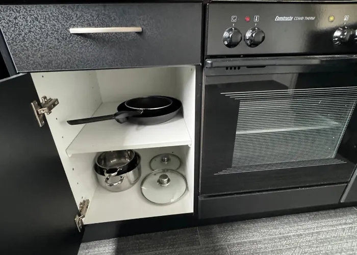 Haus Am Bahnhof Apartamento *